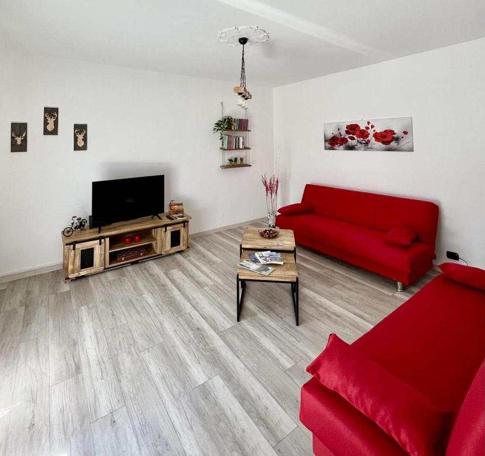 La Casa Di Sabi Apartment Locana Bagian luar foto